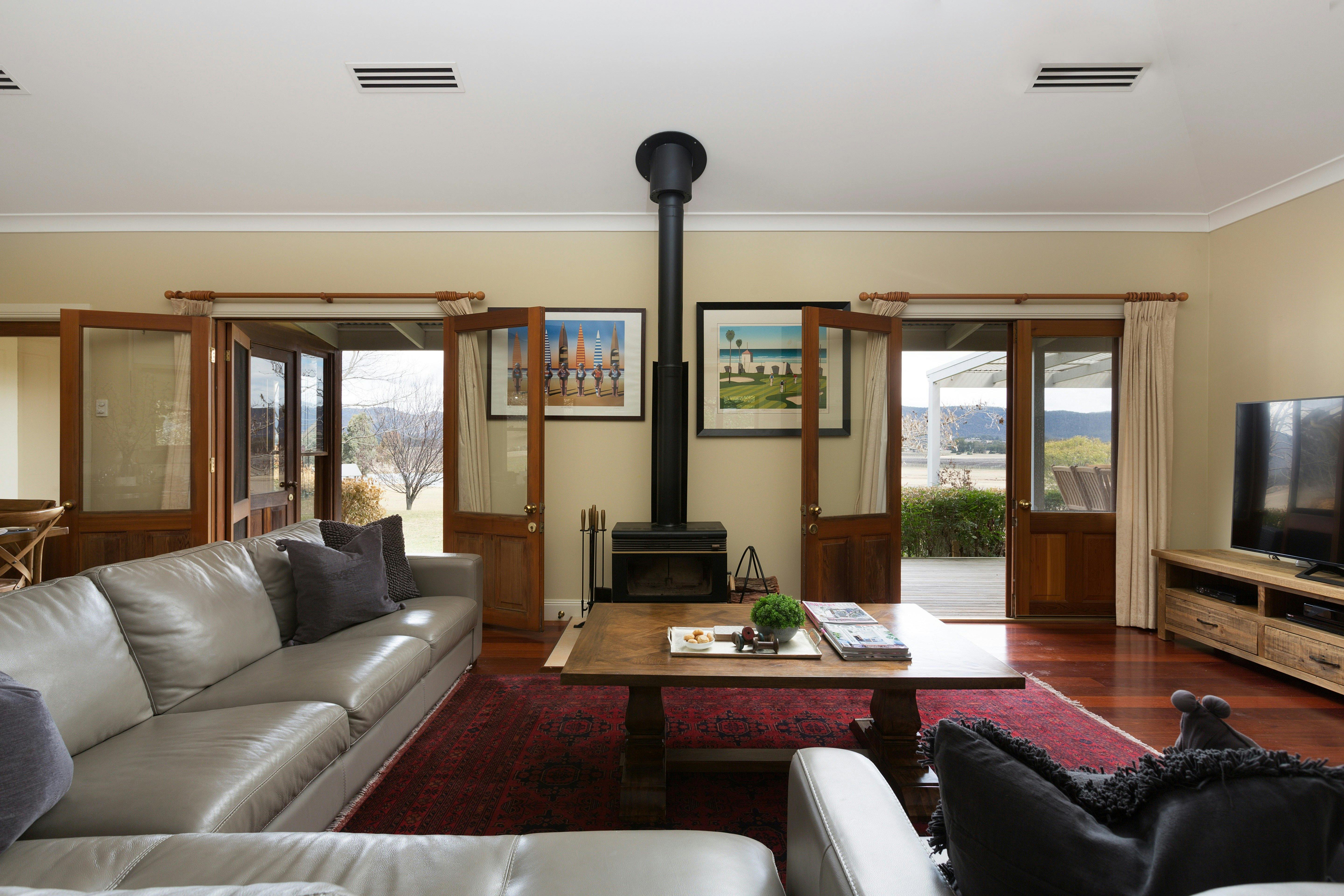 Binbilla Vineyard Estate - Lounge Area