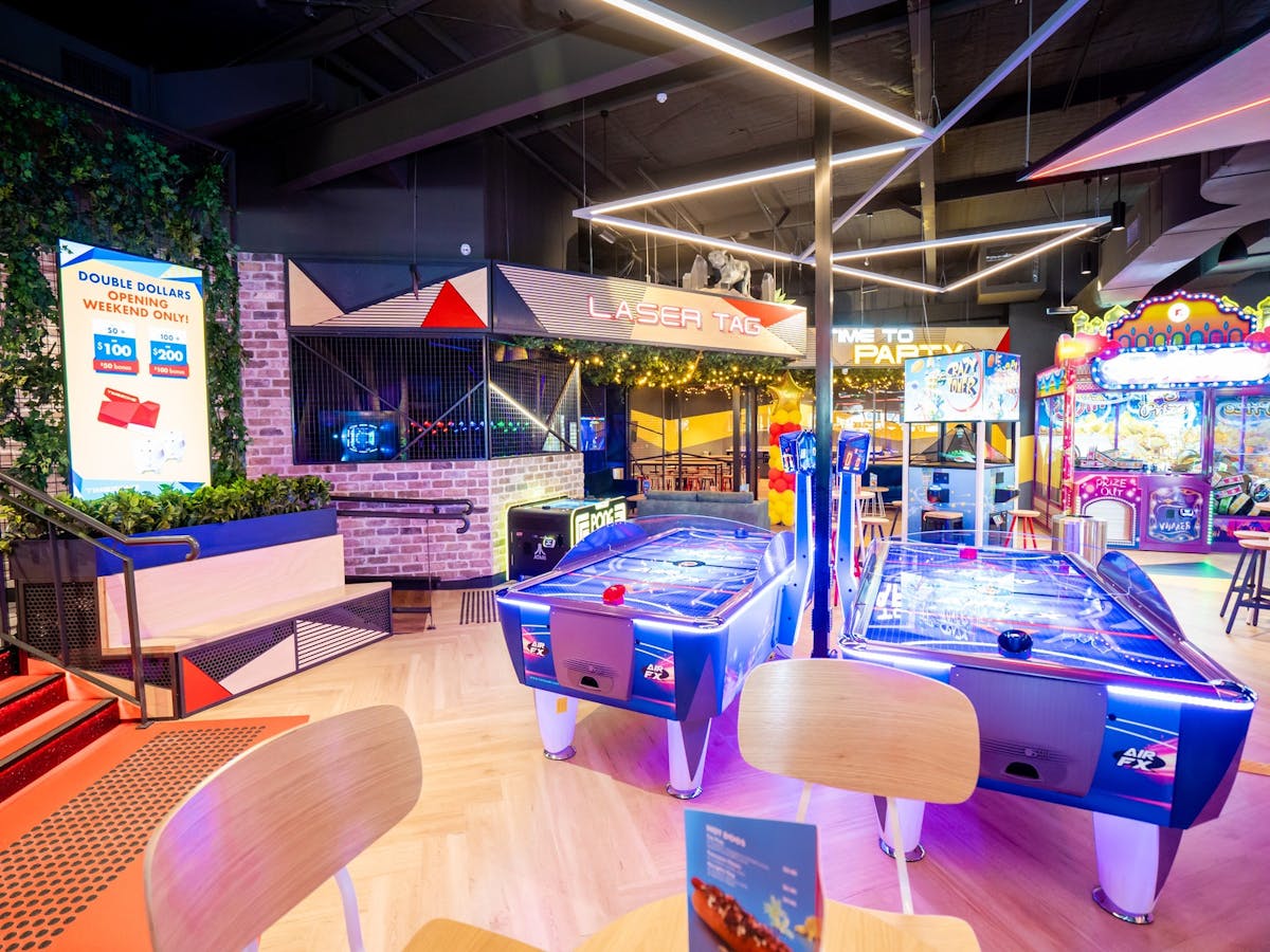 sunshine plaza