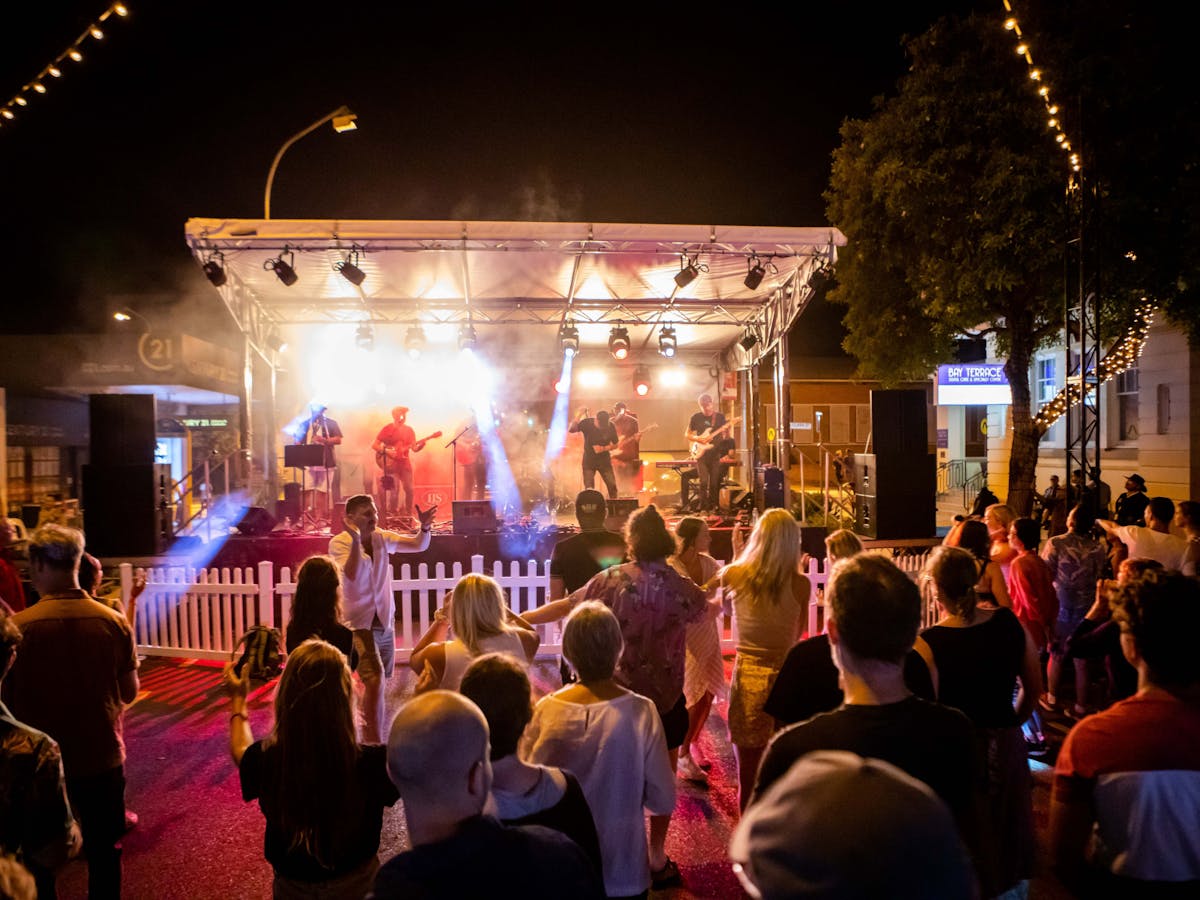 Stage and people in Bay Terrace