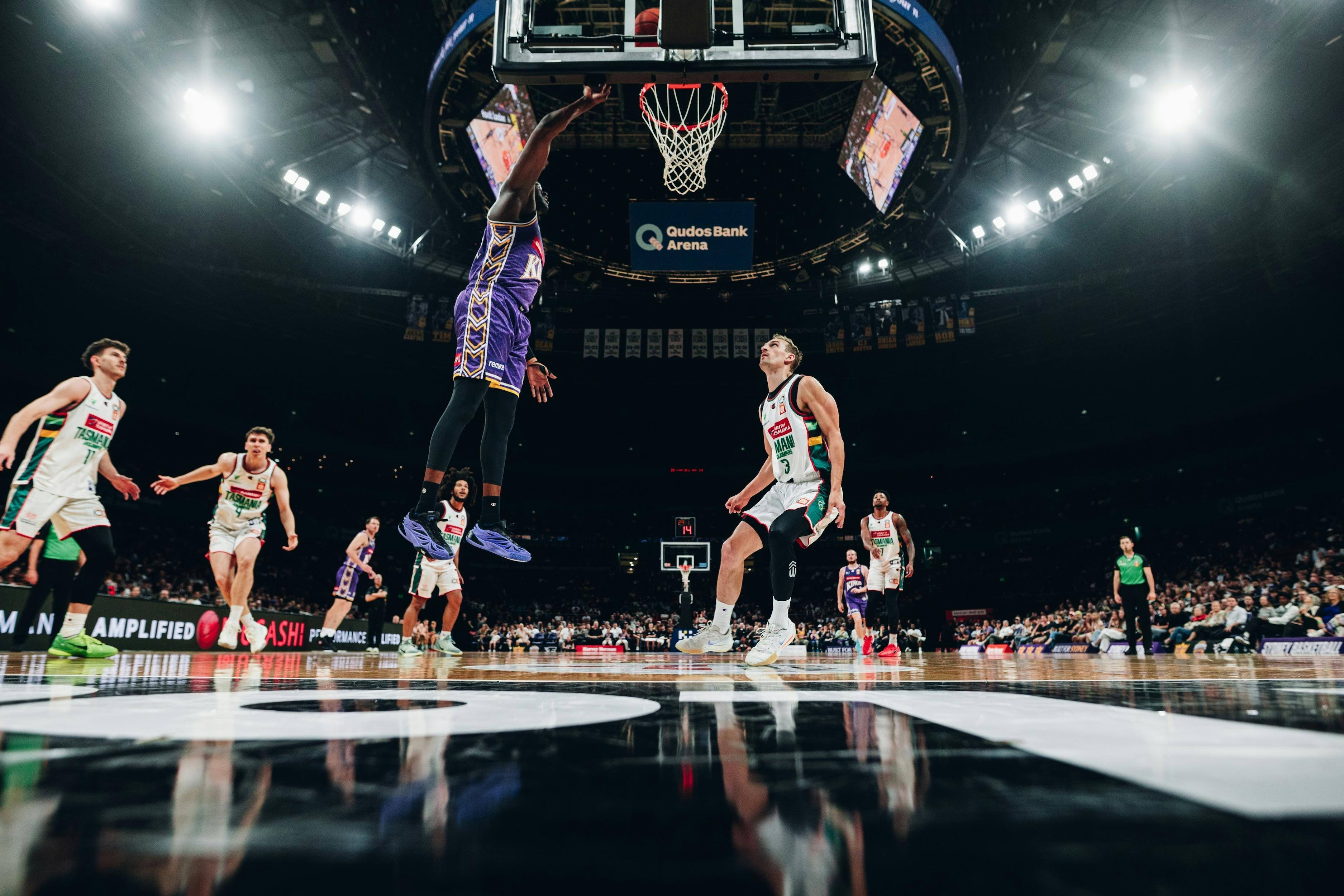 Sydney Kings vs Tasmania JackJumpers