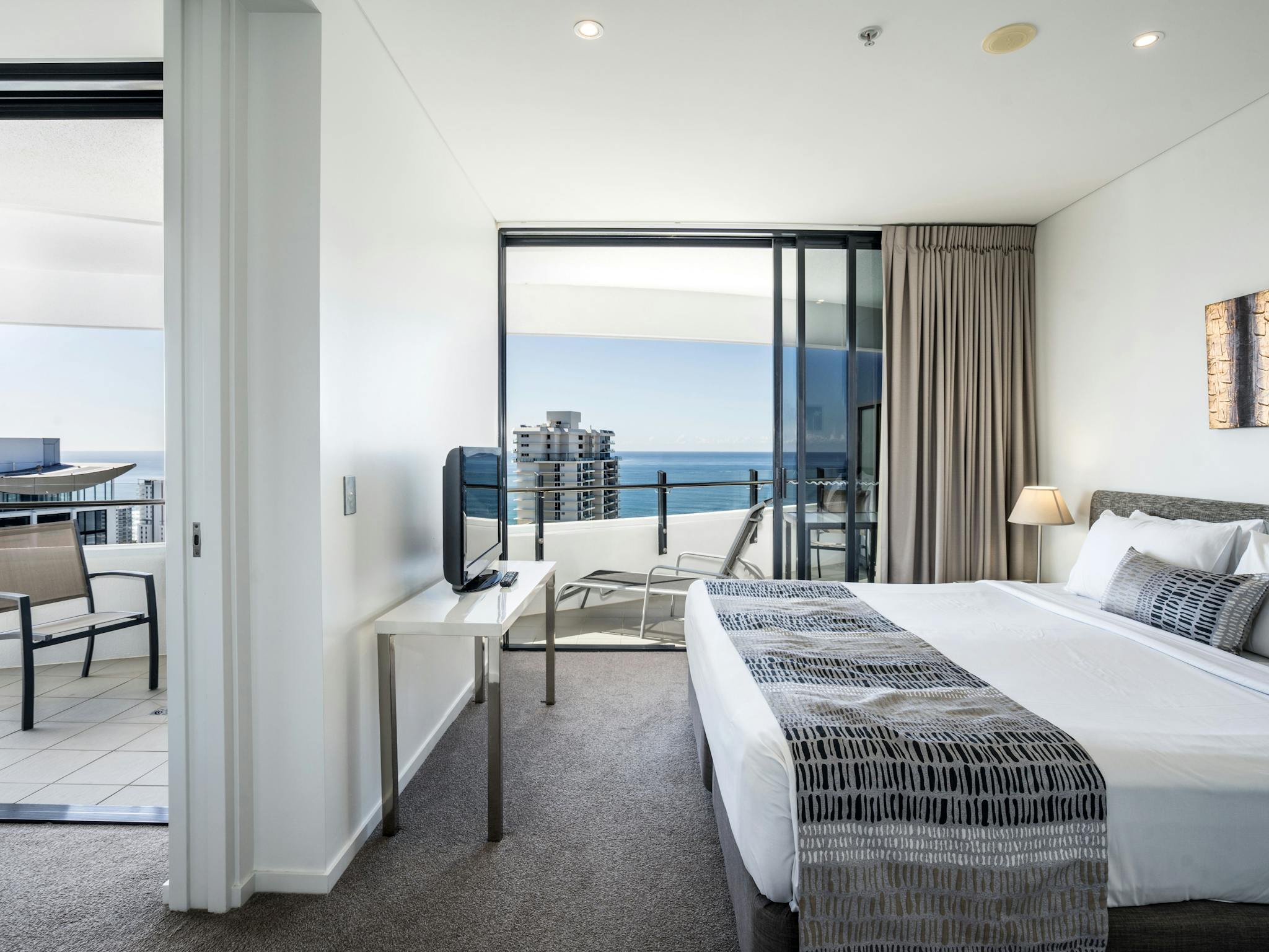 3 Bedroom Water View 3 Bedroom Water View