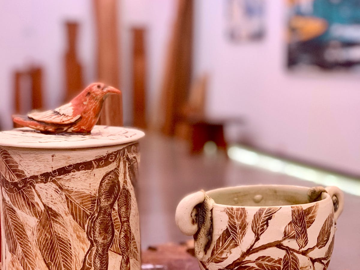 Pottery ceramics Cedar Gallery Broken River art gallery Eungella tours timber Pottery ceramics Cedar Gallery Broken River art gallery Eungella tours timber