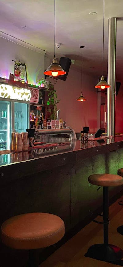 Bar upon opening