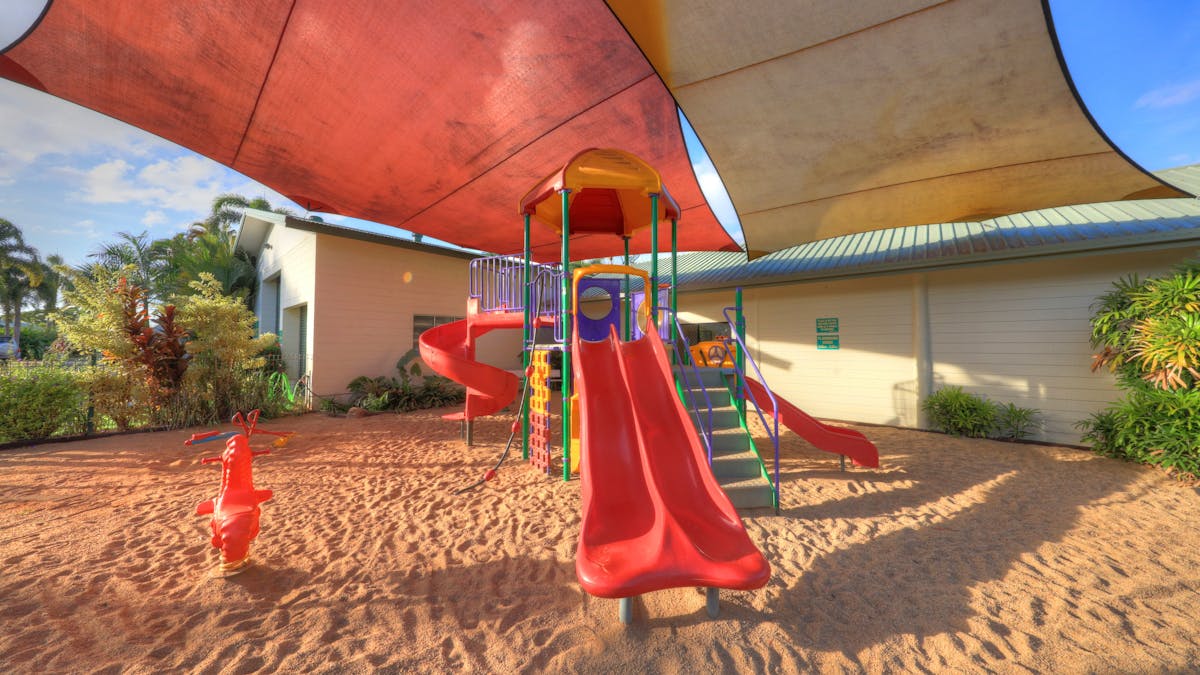 Beachcomber's shady playground
