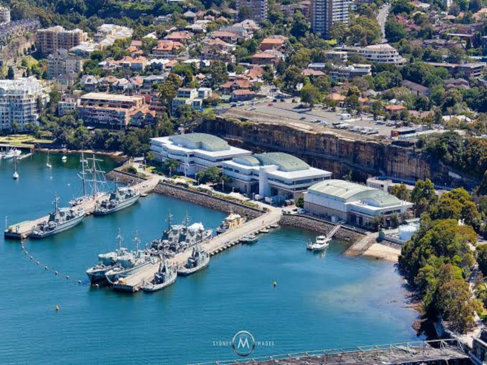 Has Waverton