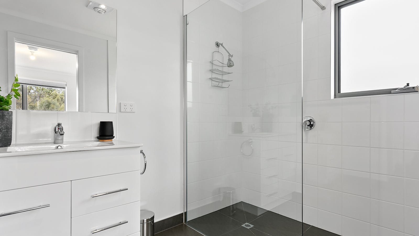 'The Murray' Ensuite