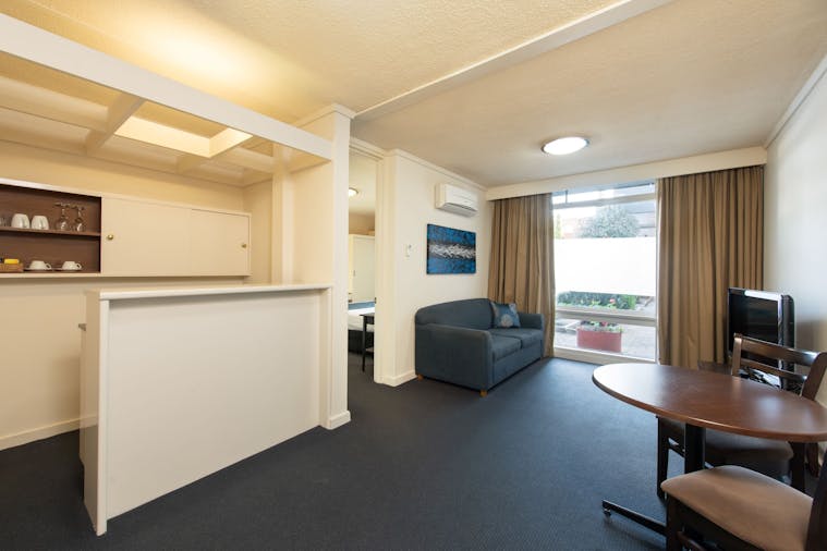 Adelaide Meridien Hotel Apartments Adelaide Accommodation
