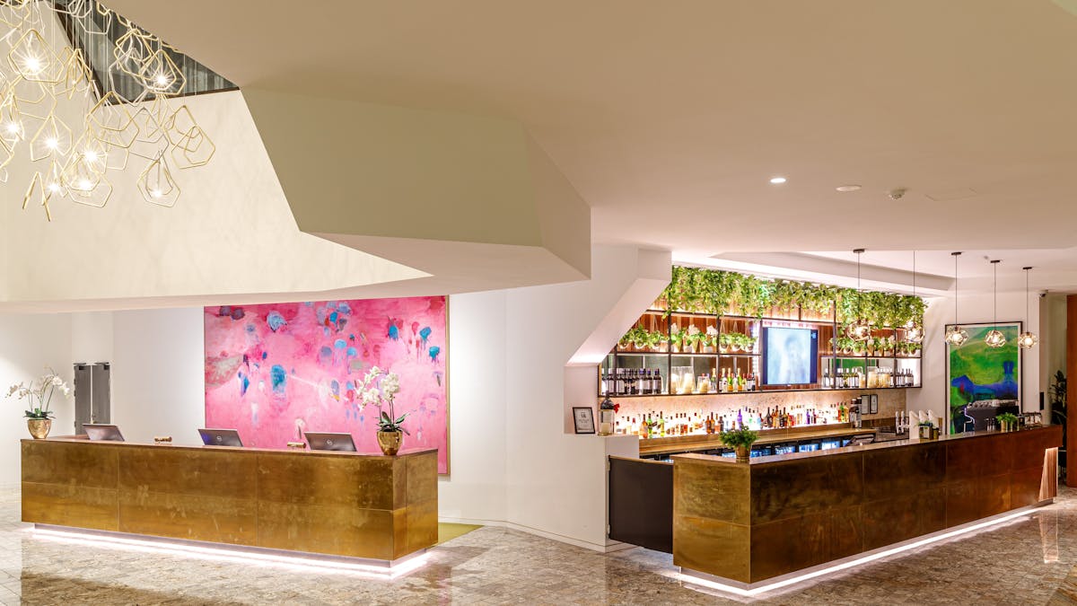 The Green Room lobby bar serves refreshments daily and is the perfect place to relax and rejuvenate