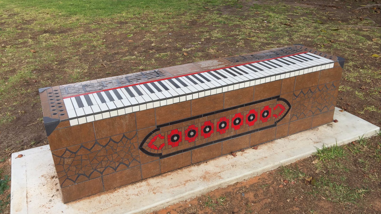 Piano Park Bench, Moonta