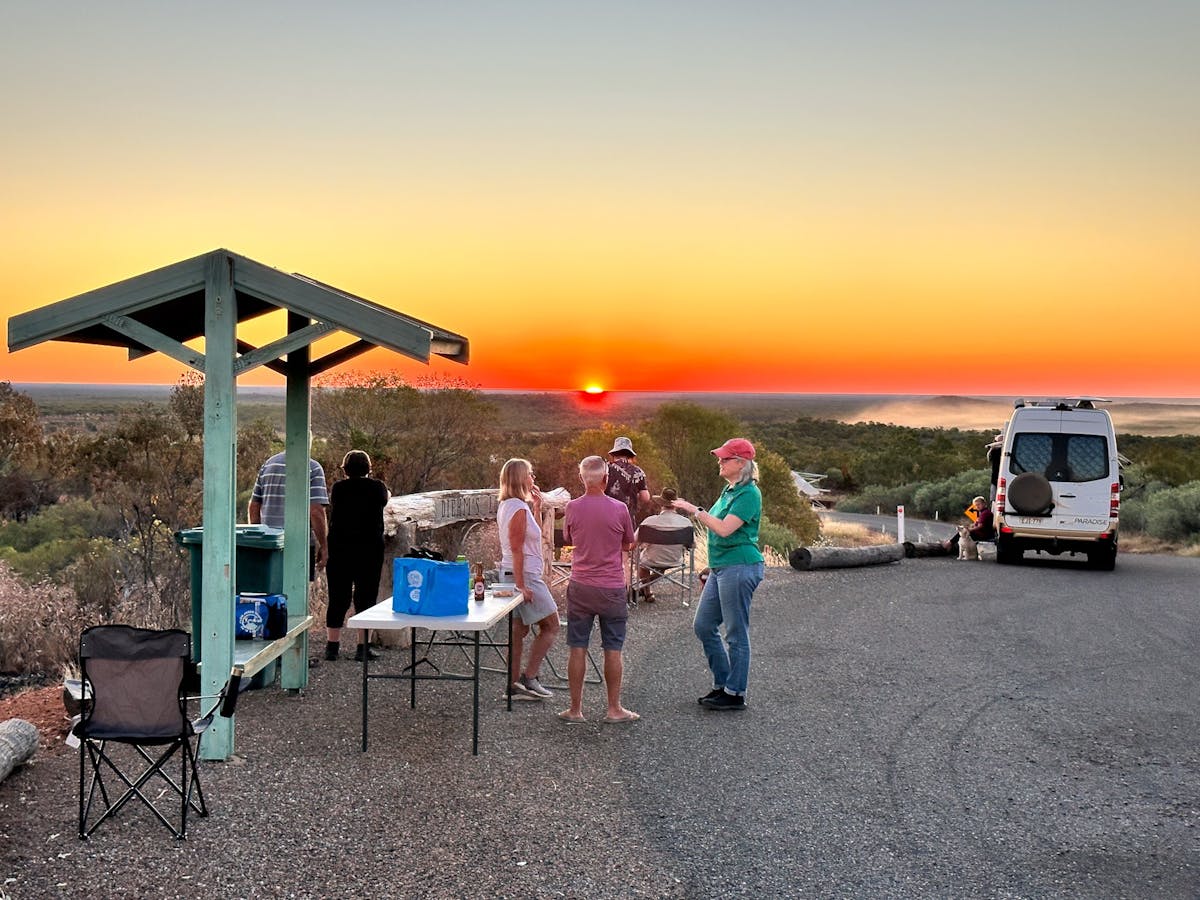 Diehm's Lookout, Queensland outback, sunset, golden views, horizon, endless vistas, happy campers,