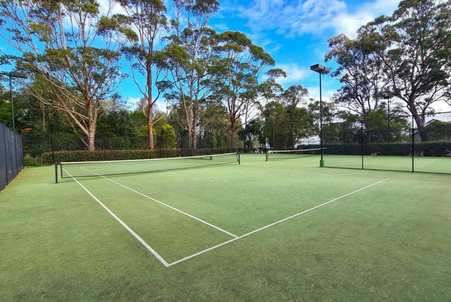 4x Full Size Tennis Courts