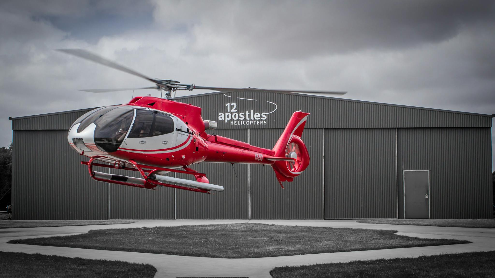 12 Apostles Helicopters
