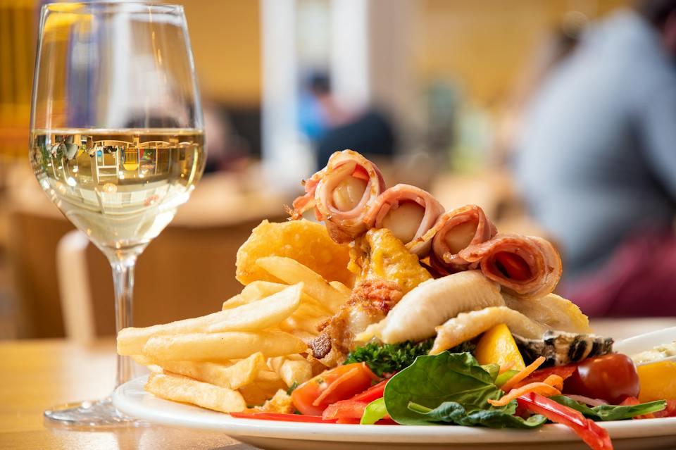 Lighthouse Hotel Bistro photo