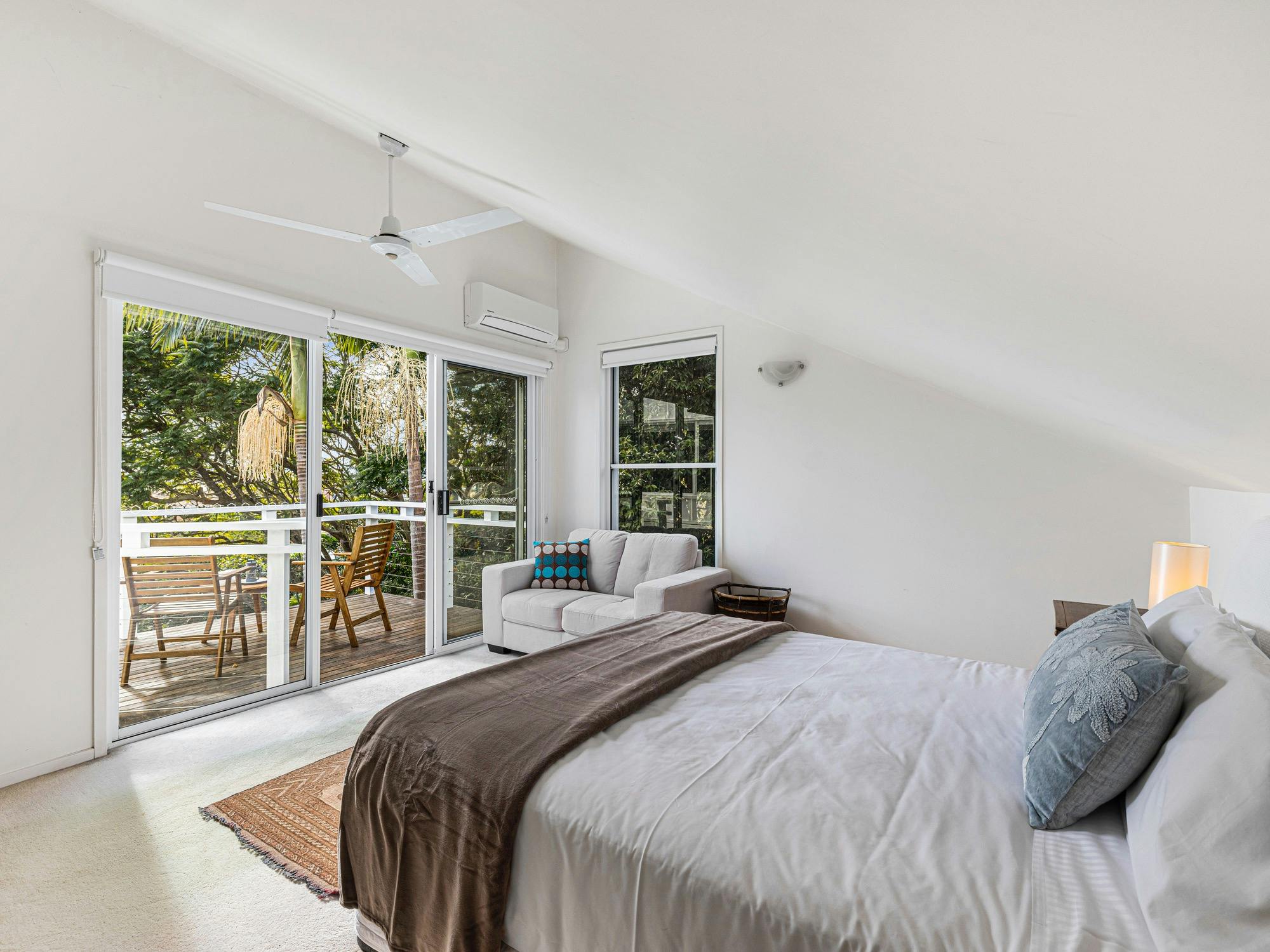 Jetty Hideaway Cosy Cottage