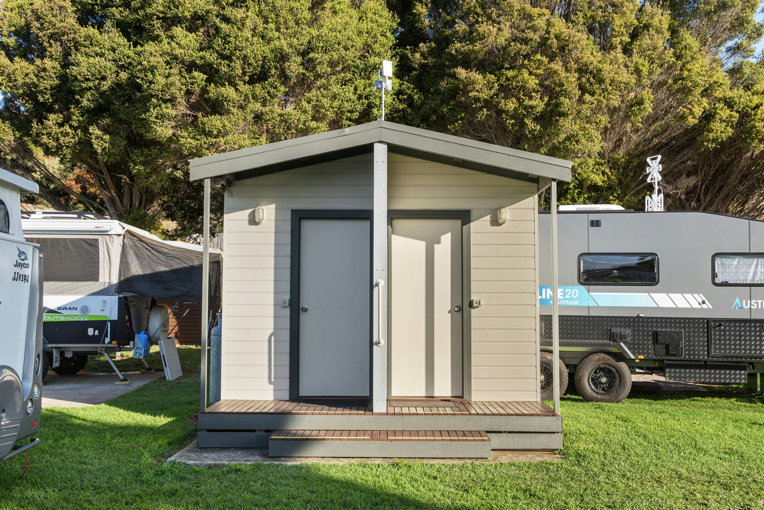 Ensuite Powered Site