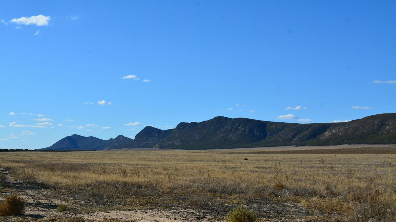 Darke Peak Ranges