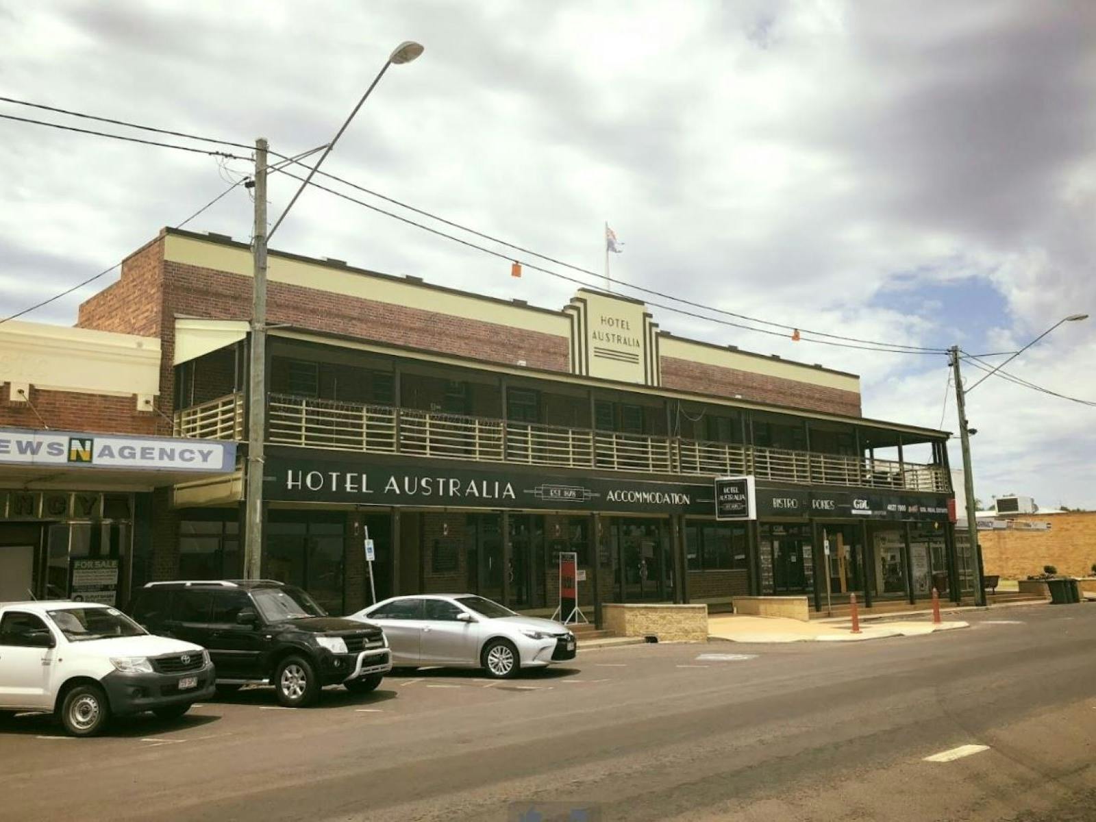 The Aussie Australian Hotel Miles Pub The Aussie Australian Hotel Miles Pub