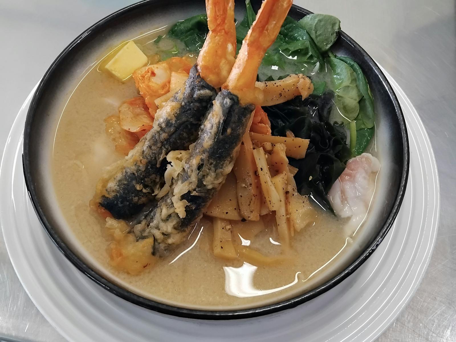 Tempura prawn ramen special