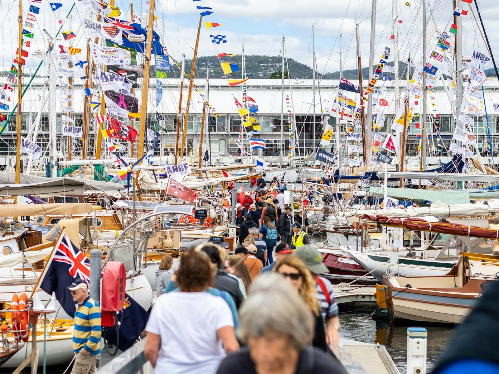 Crowds amongst the boats