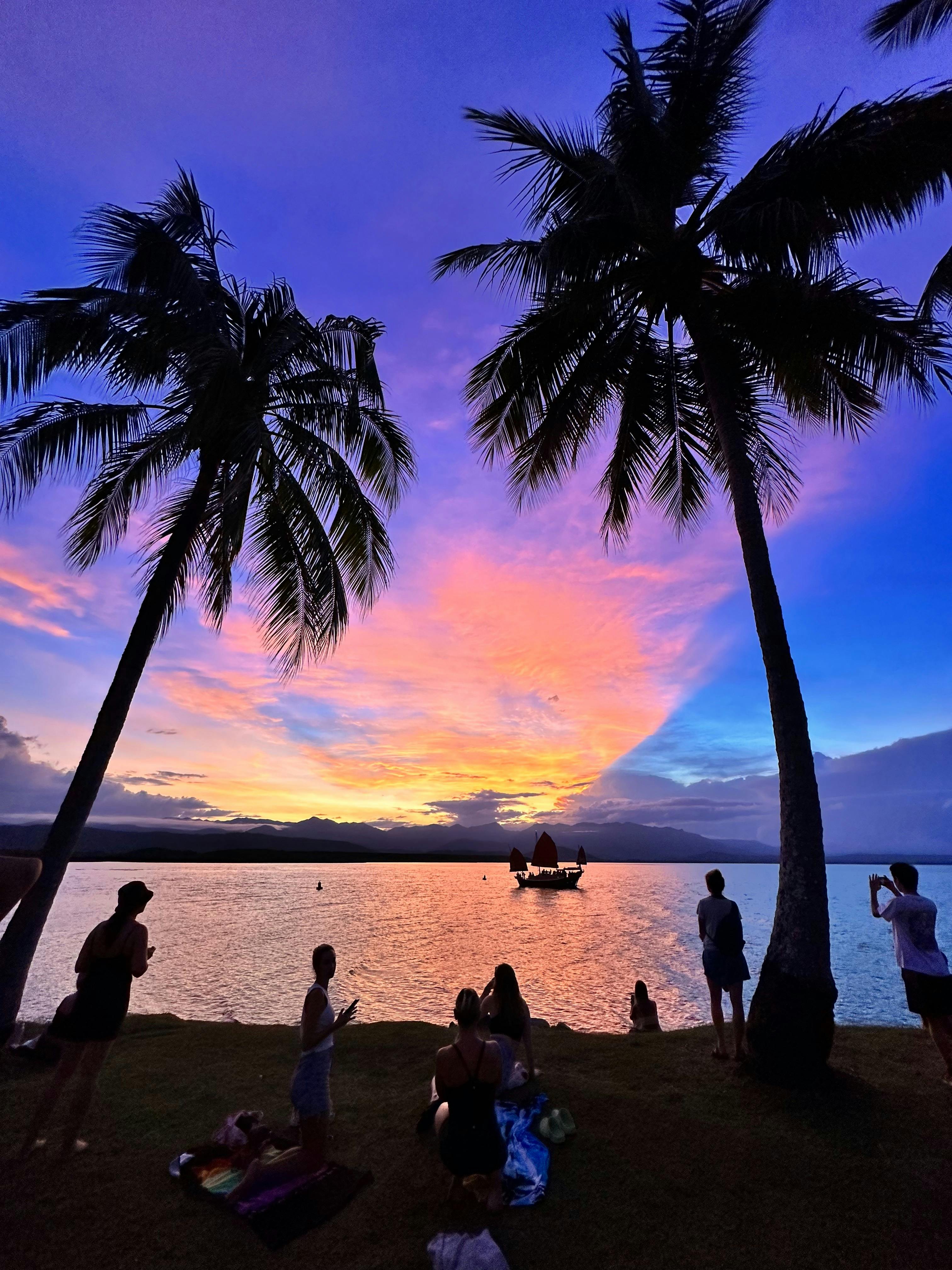 Shaolin Chinese Junk Boat Port Douglas Sailing Tours, Sunset Sail, Lunch Sail, Private Charters