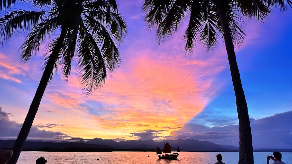 Shaolin Chinese Junk Boat Port Douglas Sailing Tours, Sunset Sail, Lunch Sail, Private Charters