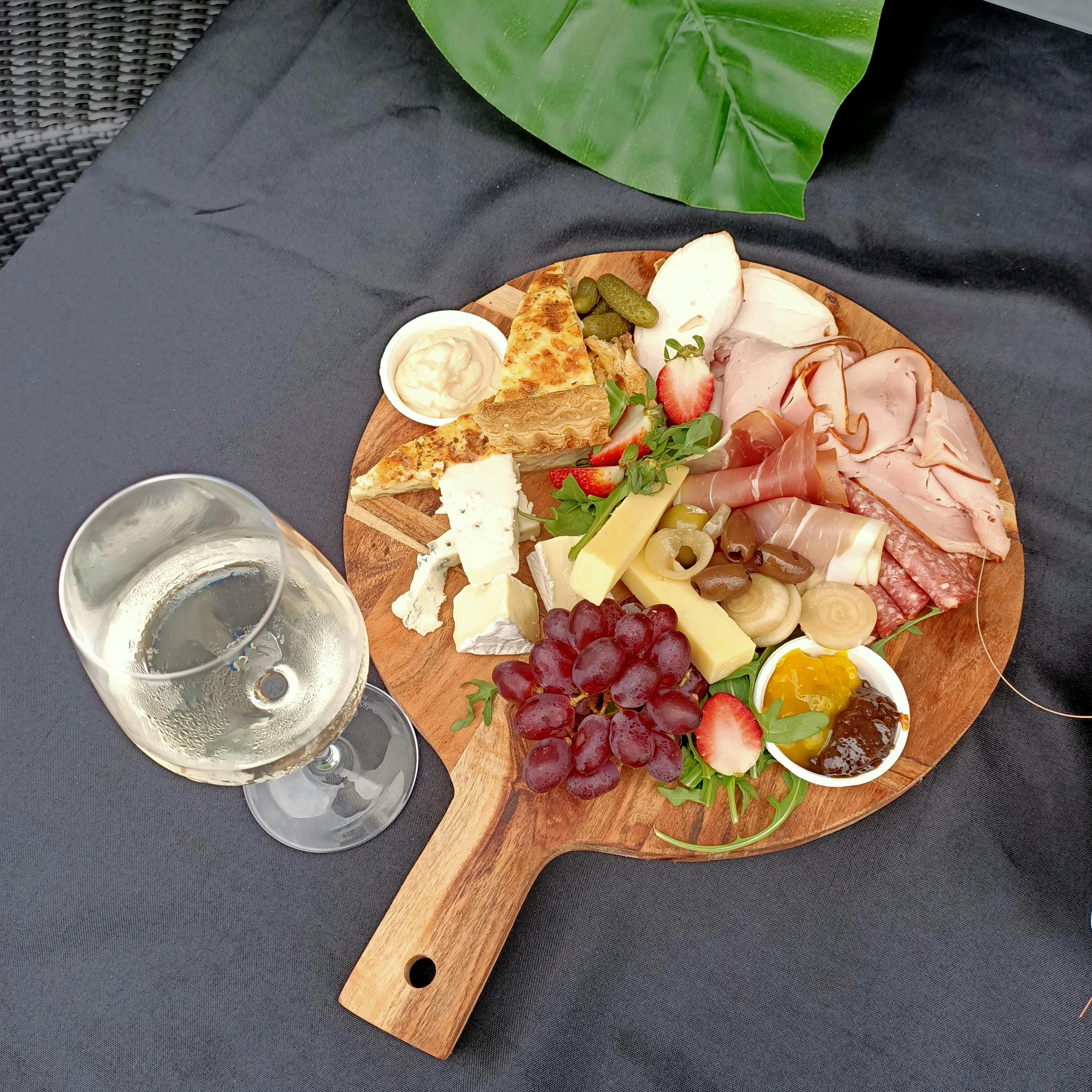 Grazing board lunch