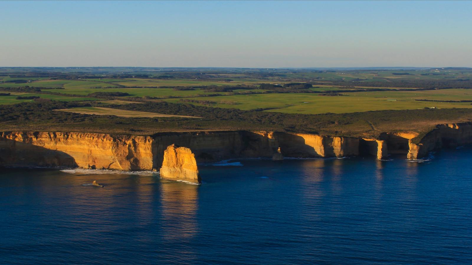 12 Apostles Helicopters