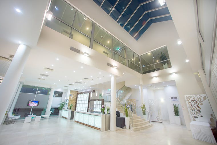 Sferas Park Suites Convention Centre