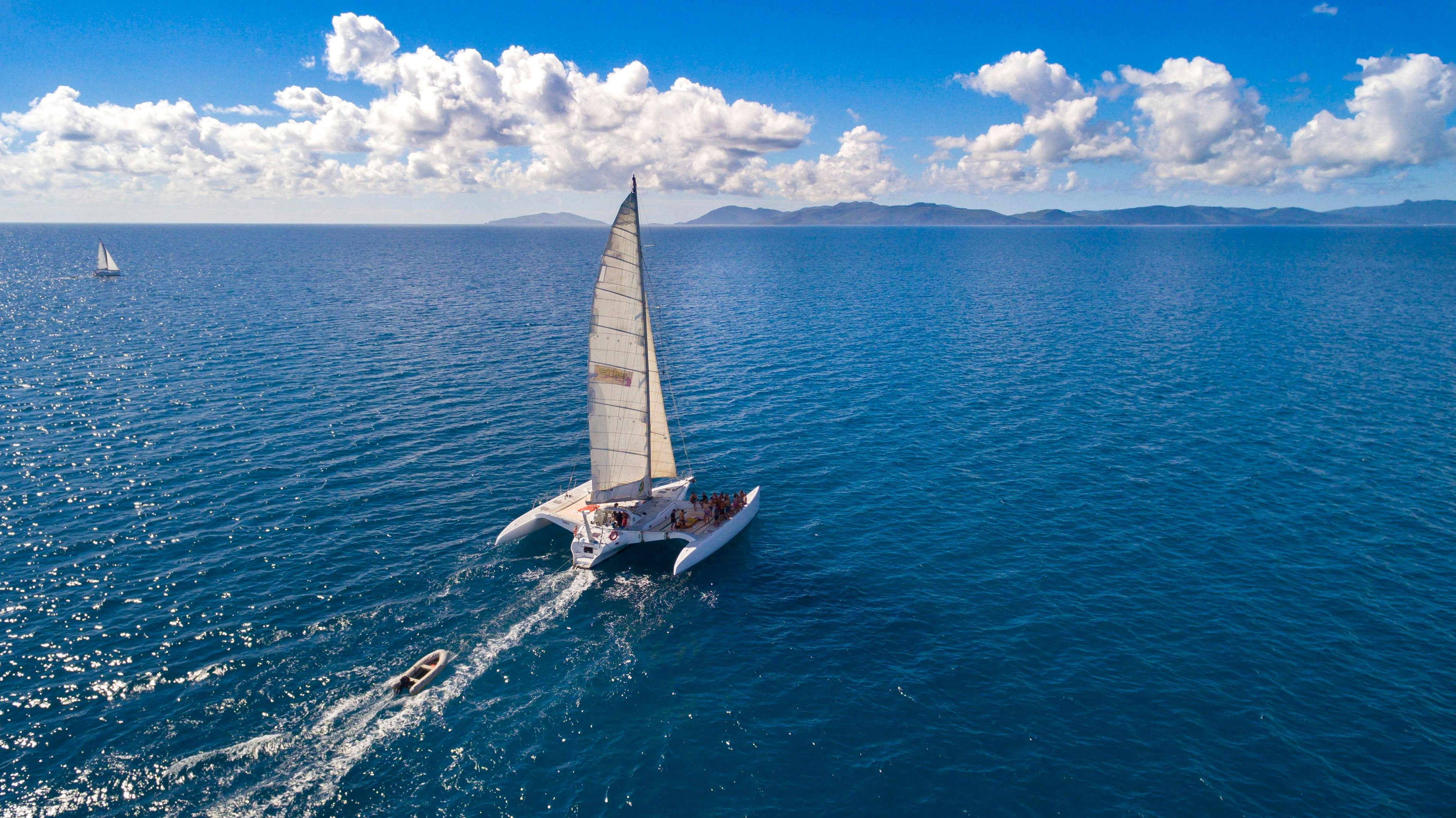 Avatar - 2 Day, 2 Night Whitsunday Sailing Experience