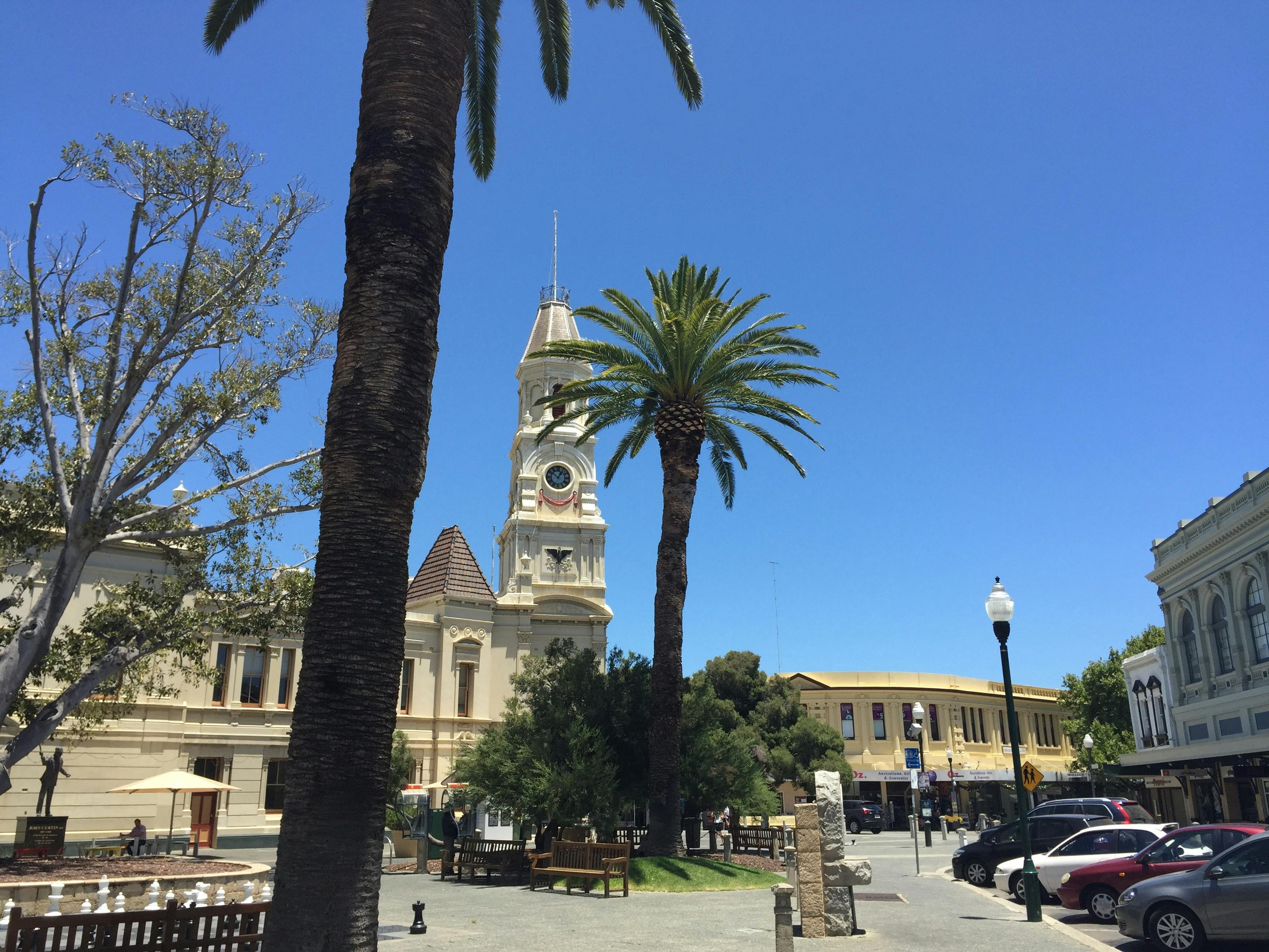 WA NT Tours, Willagee, Western Australia