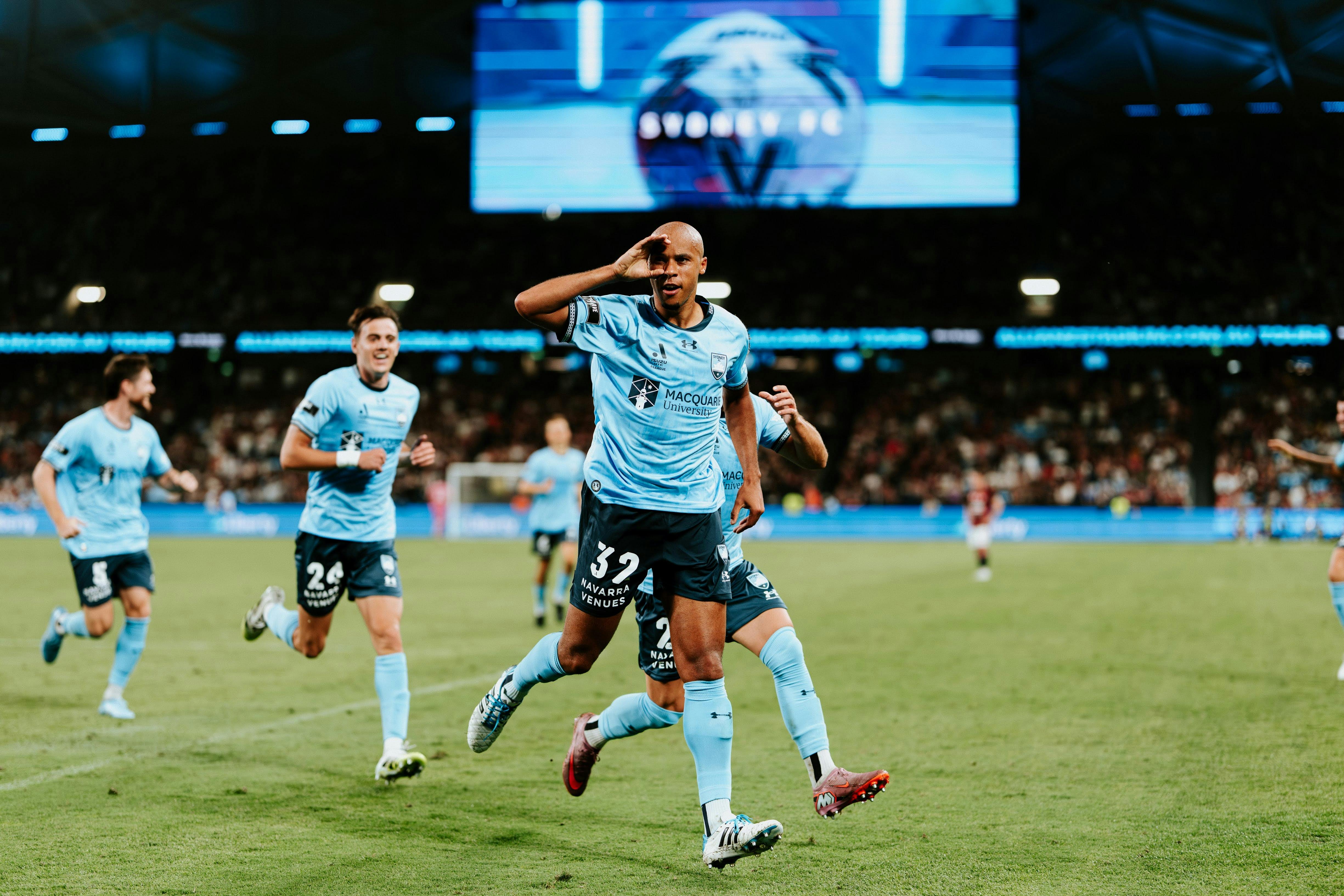 Sydney FC v Melbourne Victory