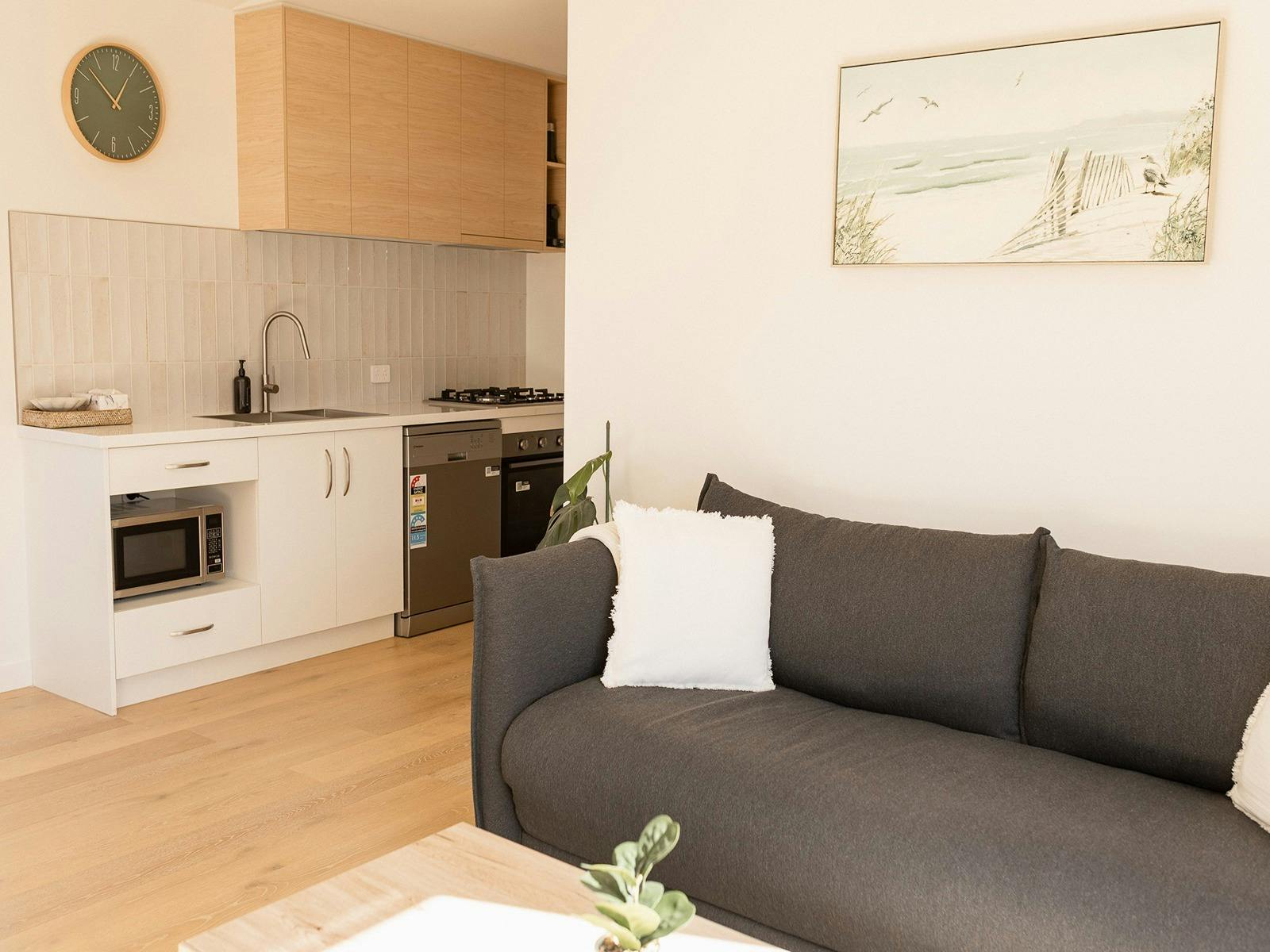 Kitchen/Lounge