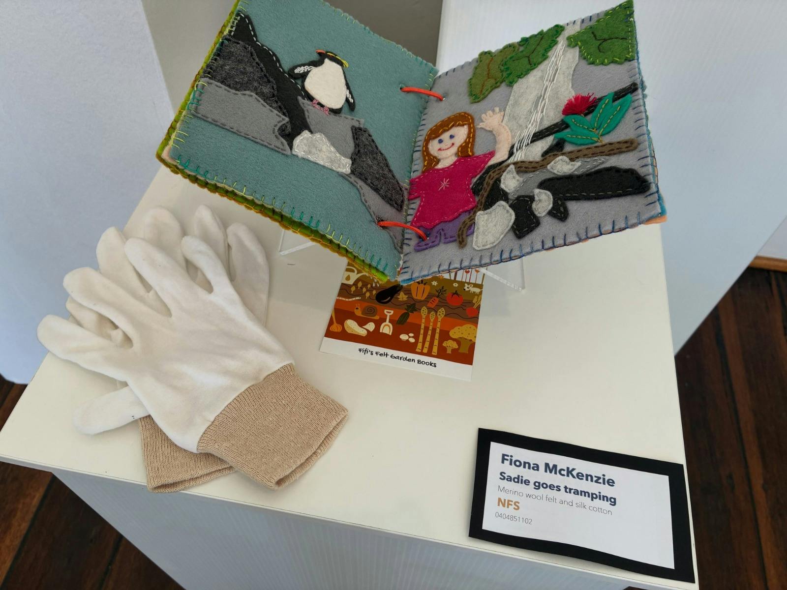 Artwork in Lithgow Arts Trail exhibition