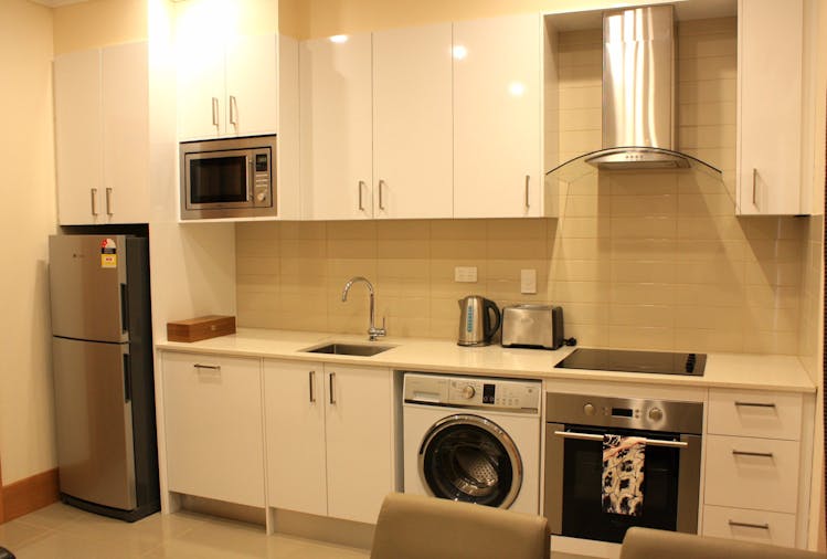 Executive One Bedroom Queen Apartment