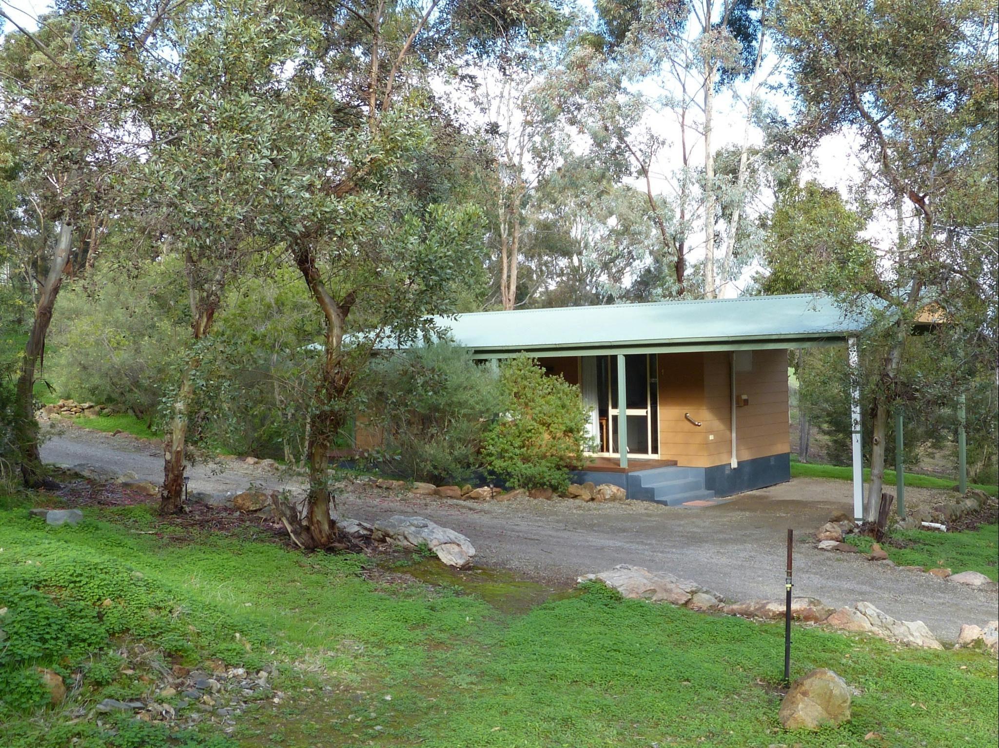 Cabin (max 3 guests)