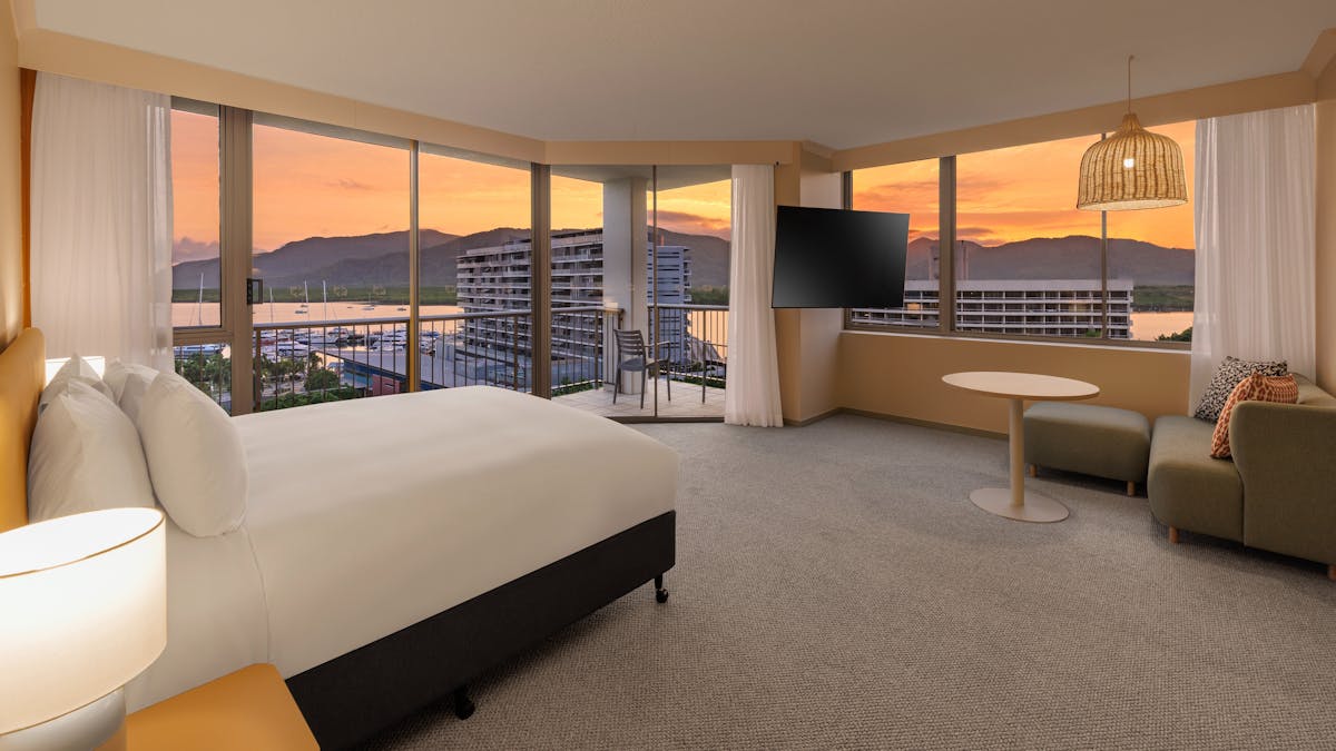 Premium King Balcony Suite