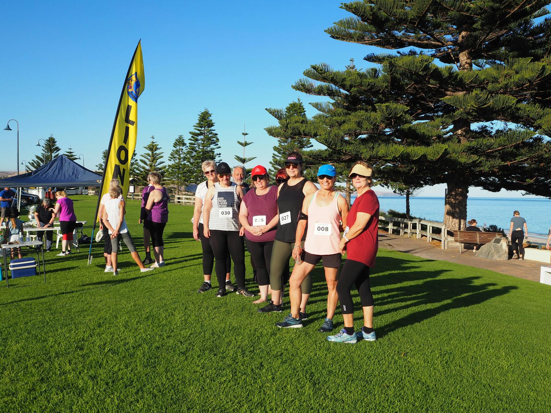 Group of runners who have finished their adventure.