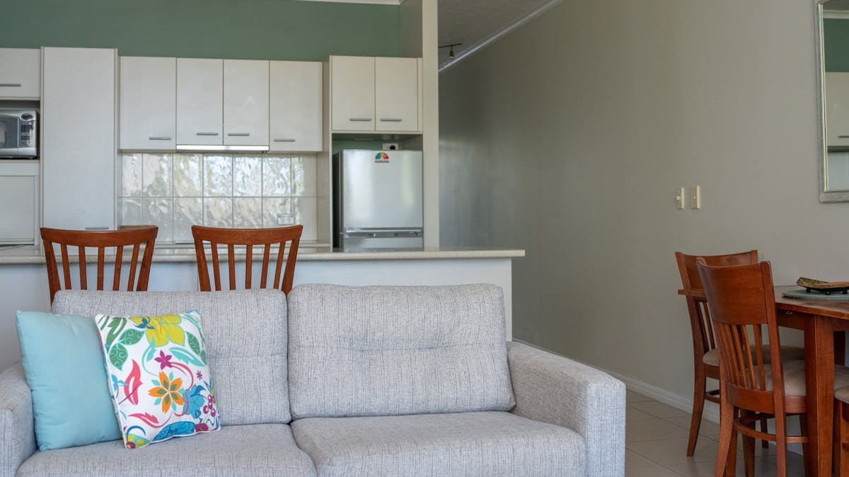 Shelly Bay Resort combined lounge and dining