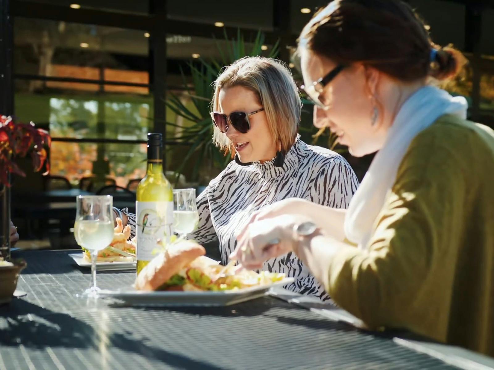 Cowra Japanese Garden Cafe edit1