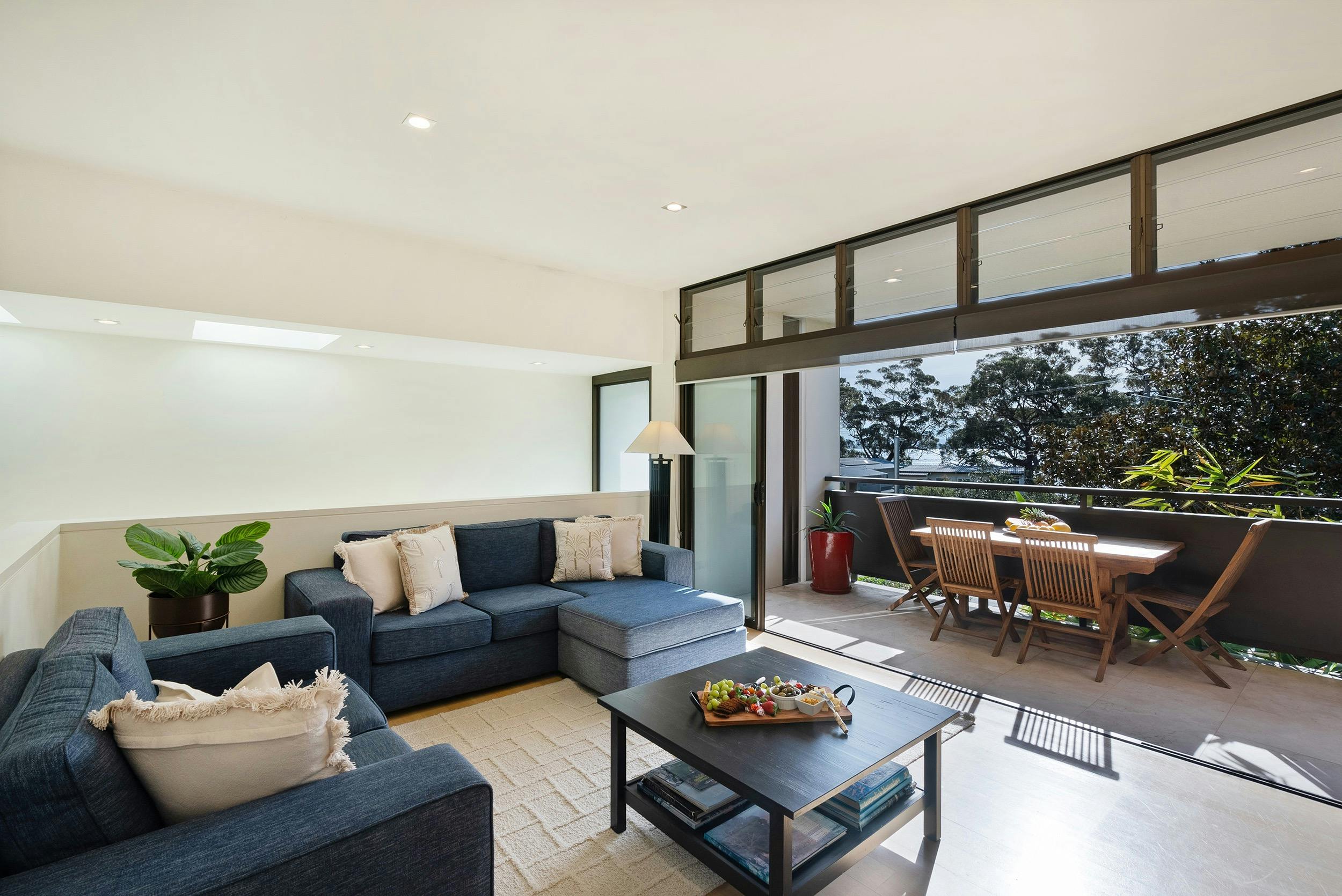 Palms at Piana, Photographer Russell Quinn