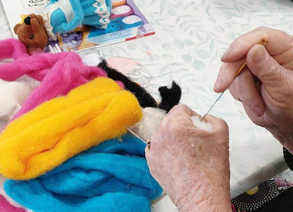 Art and Craft Group