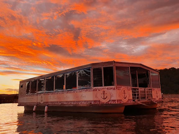 The Floating Oyster Wine Bar