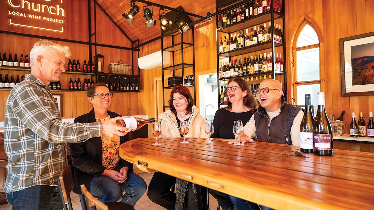 Participate in our tailored wine experiences