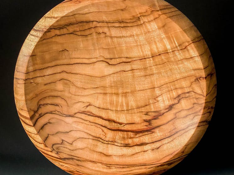 A timber platter crafted in Camphor Laurel