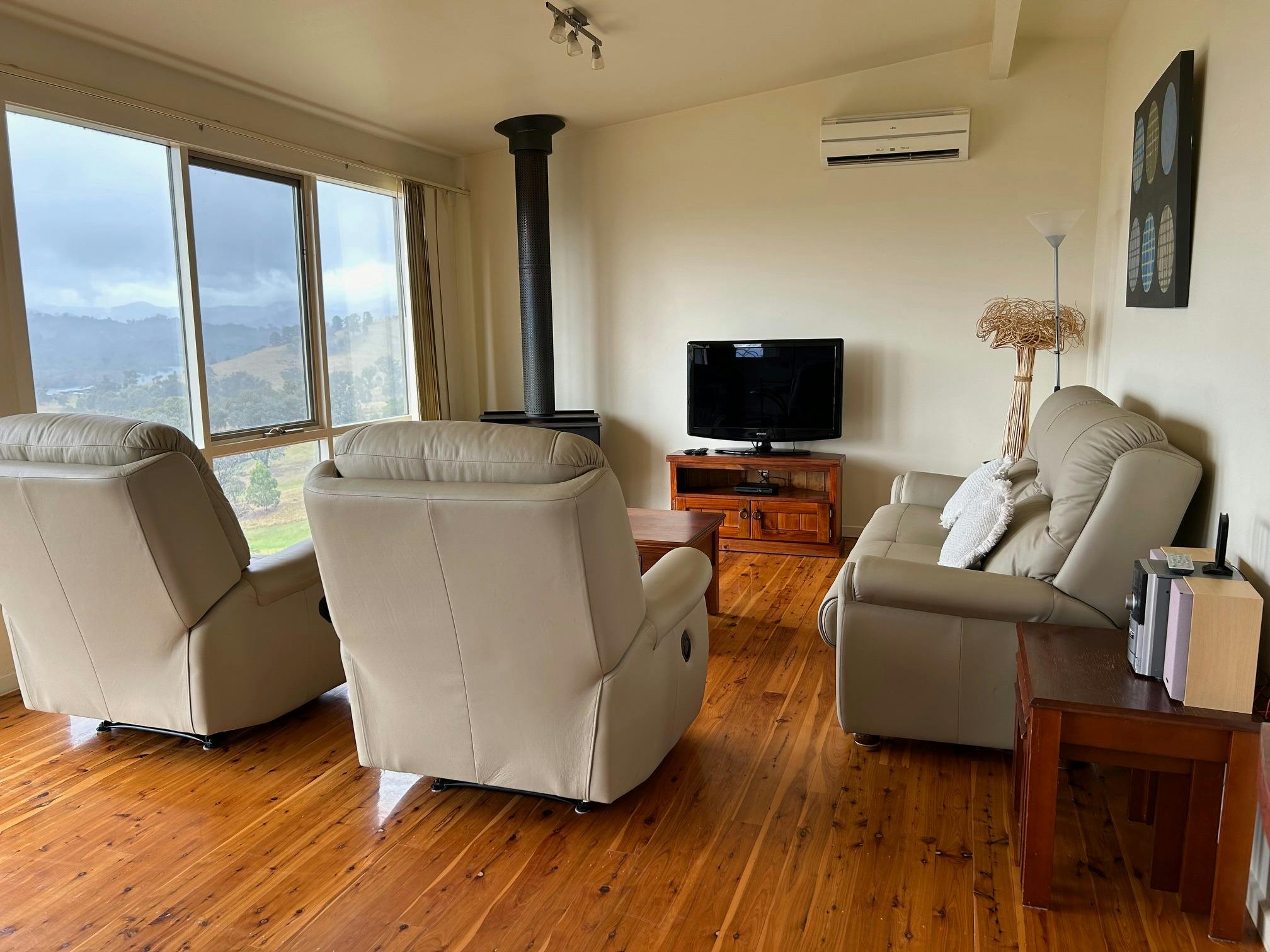 Grevillea living area