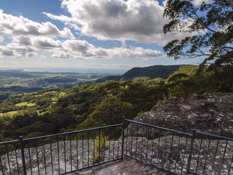 Illawarra lookout walk, Barren Grounds Nature Reserve. Photo: John Spencer/NSW Government