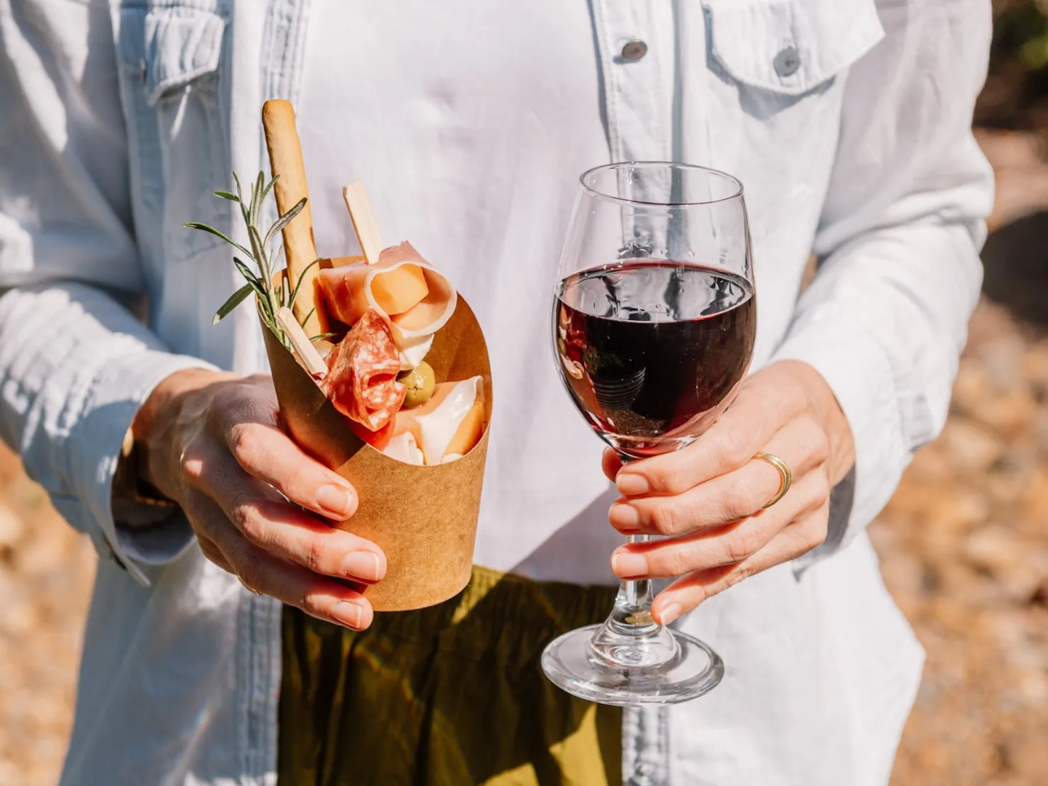 Drinks & Food