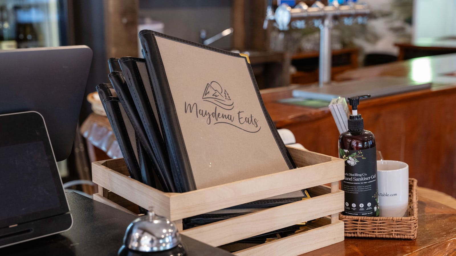 Restaurant Next Door to Maydena Lodge