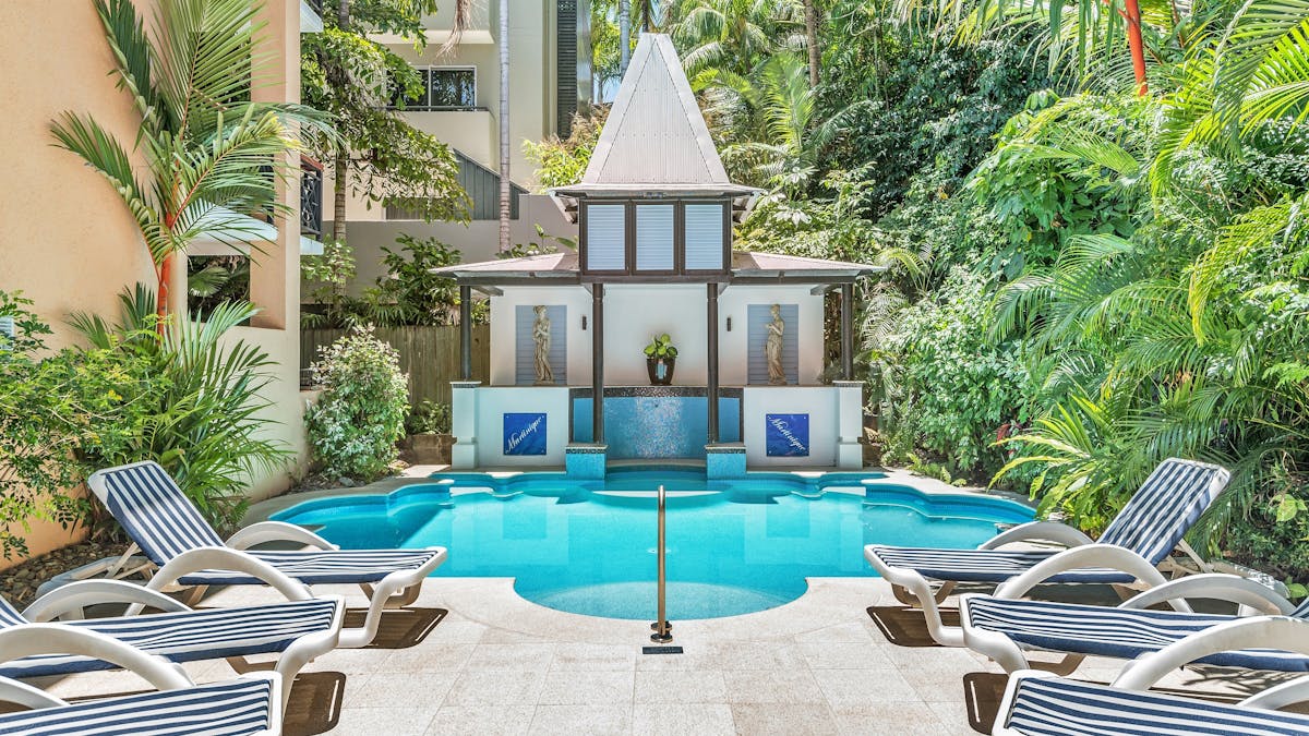 Outdoor Pool & Gardens