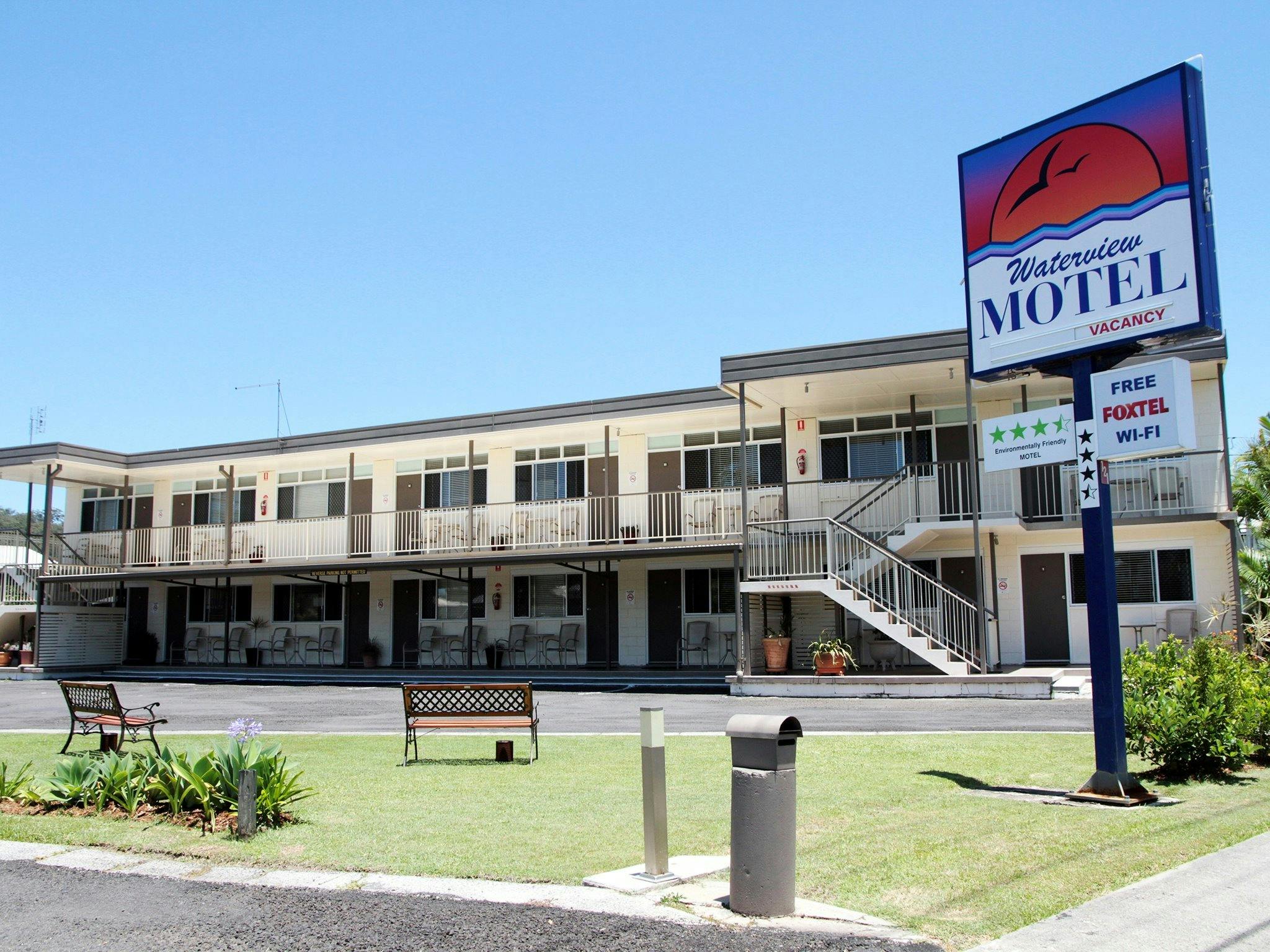 Waterview Motel